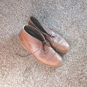 Clarks tan desert boots size 11